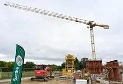 Une première pierre pour le gymnase de Savigné-l'Evêque