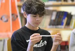 Un joueur du MSB rencontre des collégiens sarthois en classe !