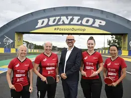 Photo officielle de l'équipe féminine du club sarthois Le Mans Sarthe Tennis de Table