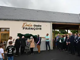 Inauguration de la cantine et de la classe de l'école de Saint-Vincent-des-Prés