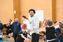 Le club Anille Braye Basket rencontre des joueurs professionnels