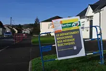 Chantier d'enfouissement du réseau électrique à Champagné